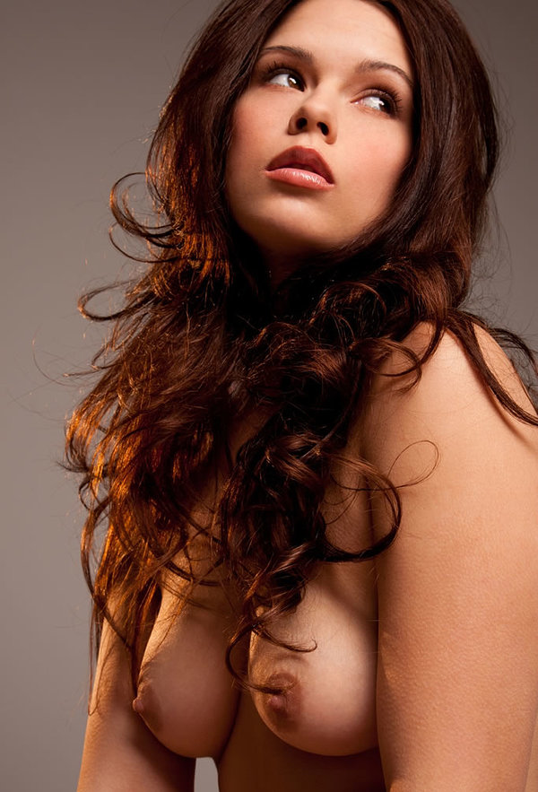 Любасик, 23 года, 2 размер груди